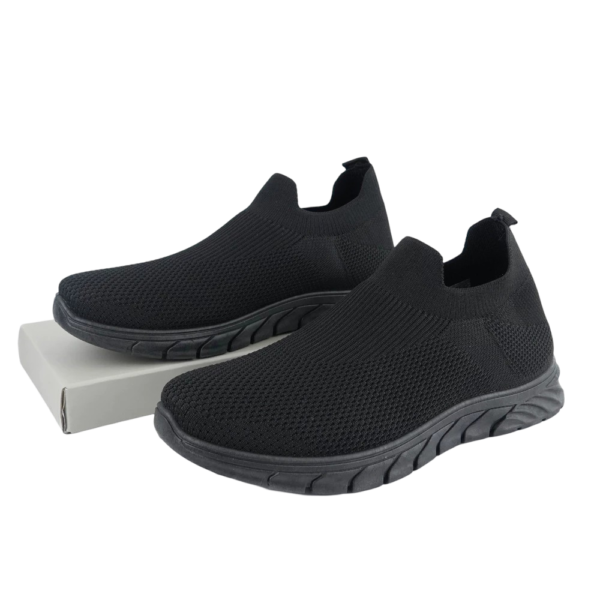 Perrieri Men Comfortable & Flexible Wide Feets Socking Knit SportBlack-